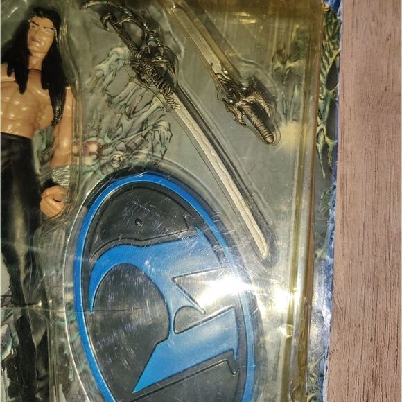 NIP Witchblade Ian Nottingham 1999 Sculpted by Clayburn Moore 1999 Series II. Pa - Picture 7 of 7